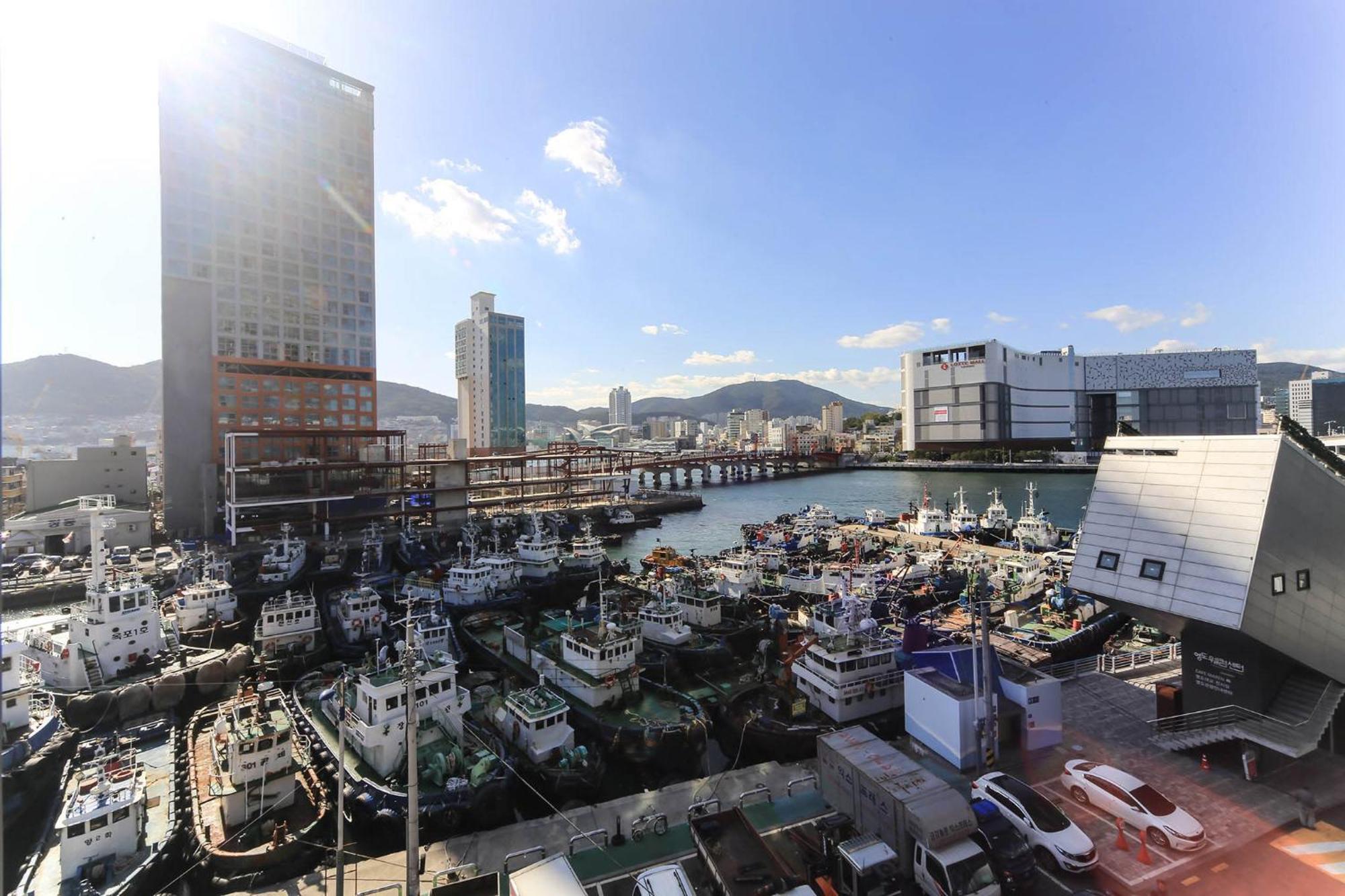 Hotel Bridge Busan Exterior photo