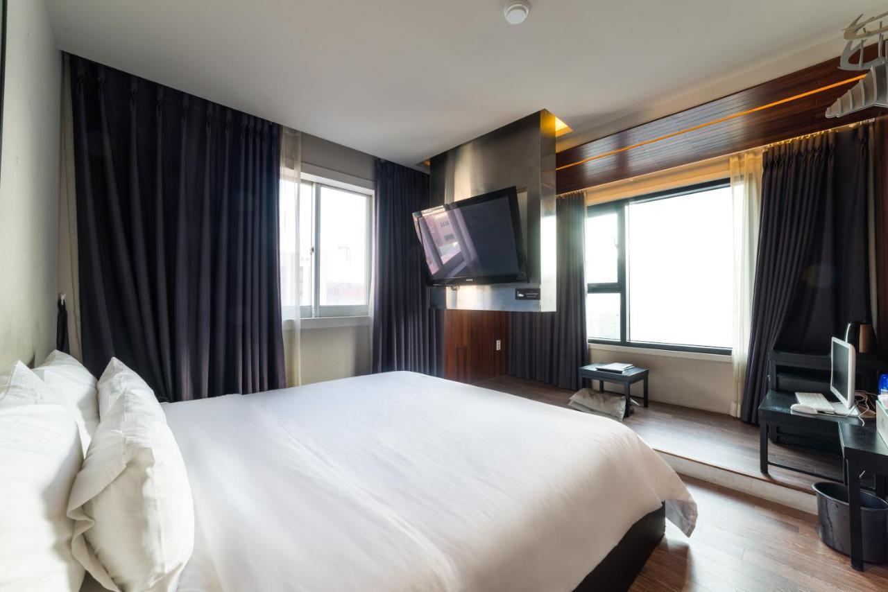 Hotel Bridge Busan Exterior photo